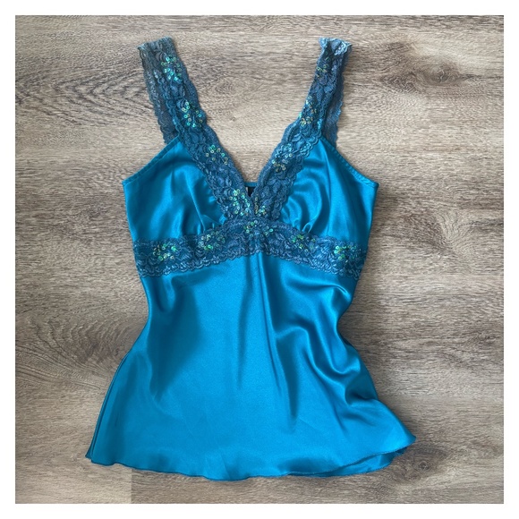 Blue lace fairy cami top 🦋 - Picture 1 of 3